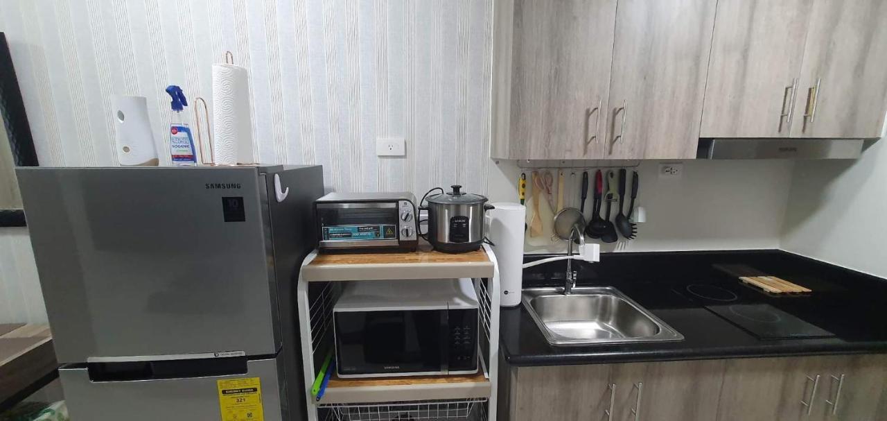 Schoenes Apartment Mit Pool-Nutzung Manila Zewnętrze zdjęcie