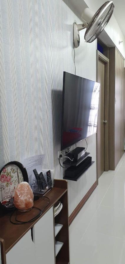 Schoenes Apartment Mit Pool-Nutzung Manila Zewnętrze zdjęcie